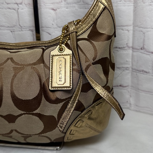 Coach Ergo Signature Jacquard Pleated Brown Canvas Hobo Metallic C0882-12227 - Picture 4 of 16